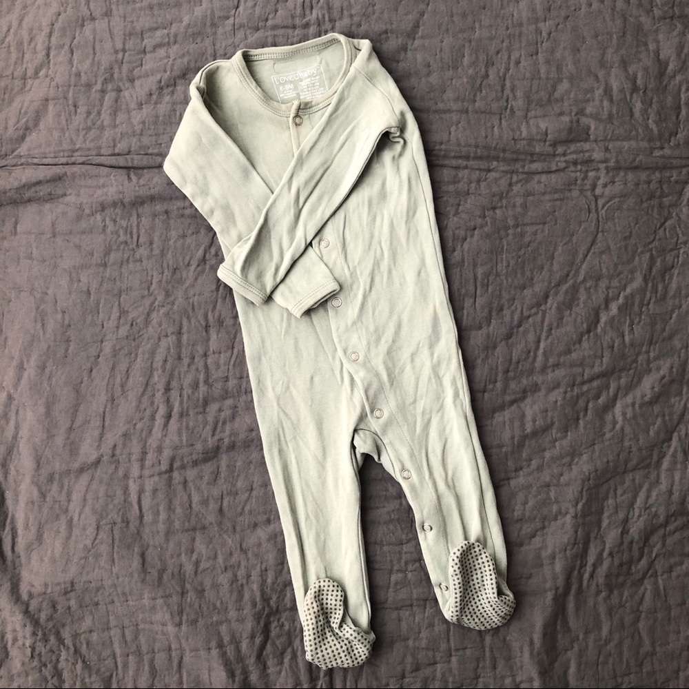 L’oved baby organic cotton footies size 6-9mo